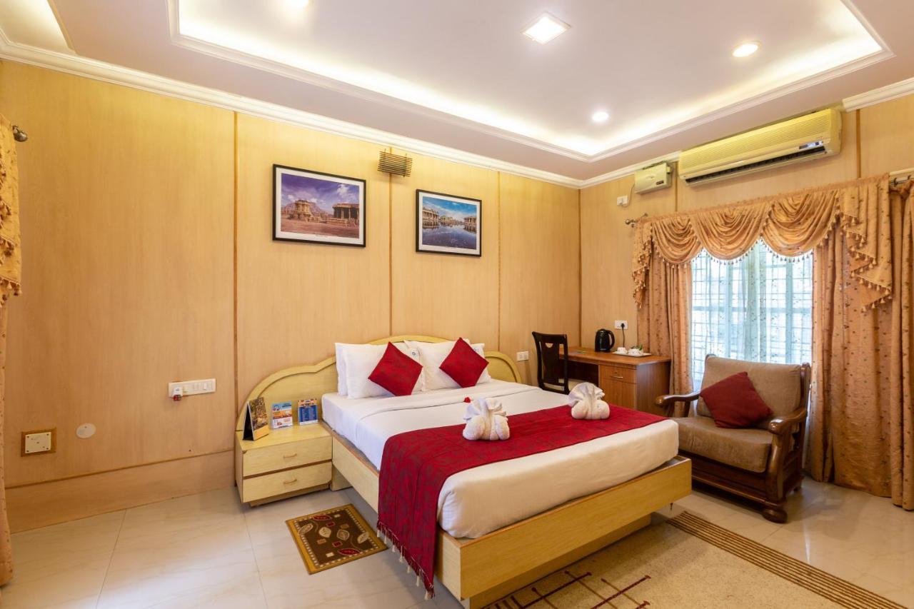 Kstdc Hotel Mayura Bhuvaneshwari Kamalapur Хампи Экстерьер фото