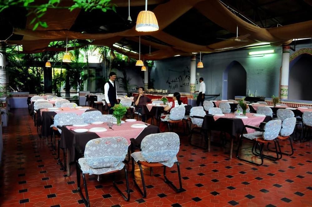 Kstdc Hotel Mayura Bhuvaneshwari Kamalapur Хампи Экстерьер фото